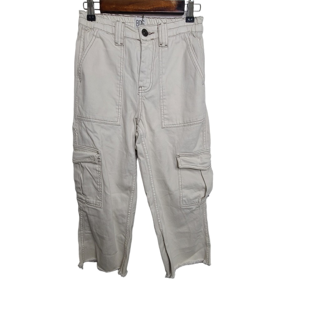 BDG‎ Women Off-White Cotton Cargo Straight Leg Pants Size 26 Raw Hem Gorpcore